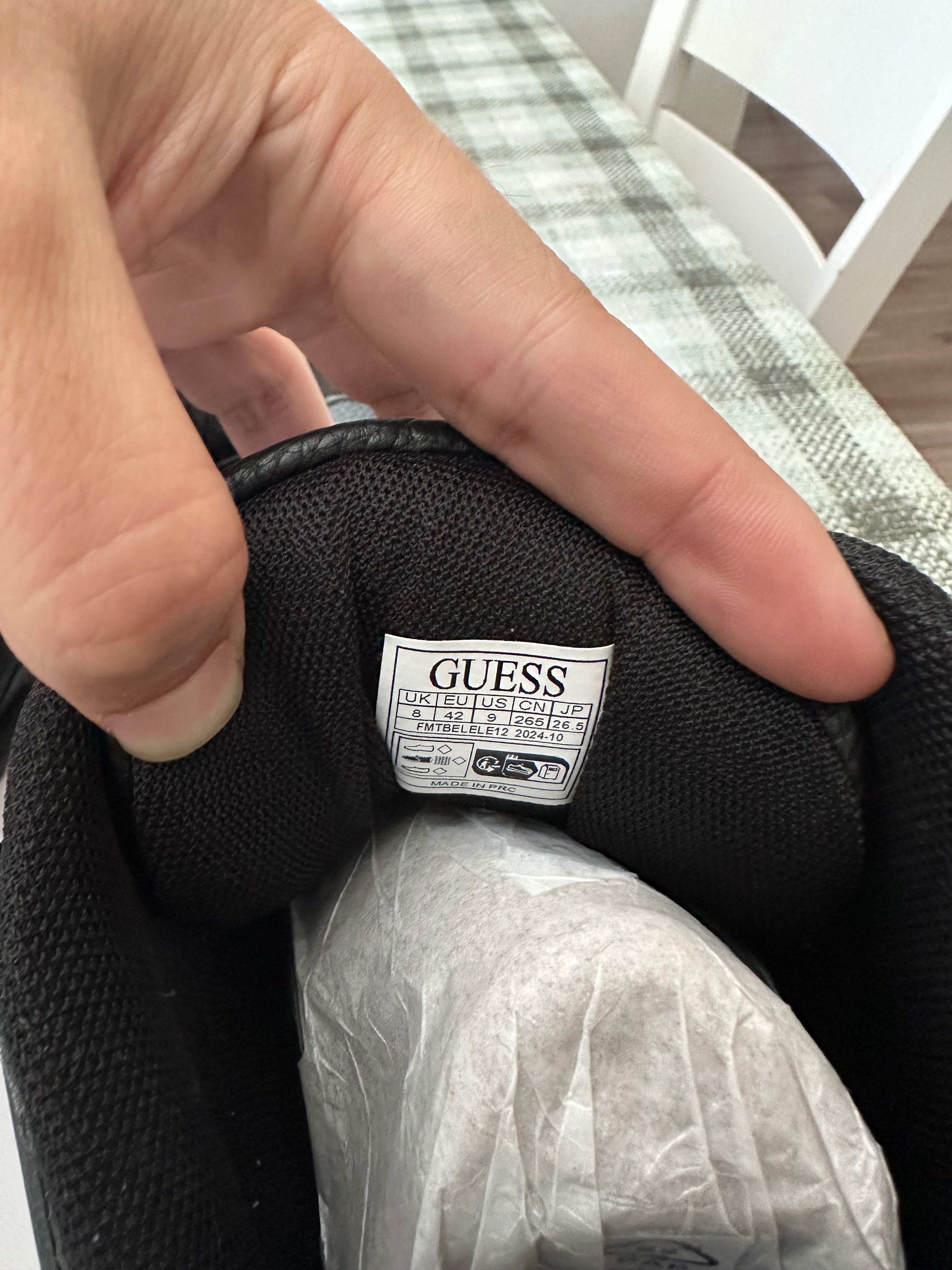 Мъжки маратонки Guess