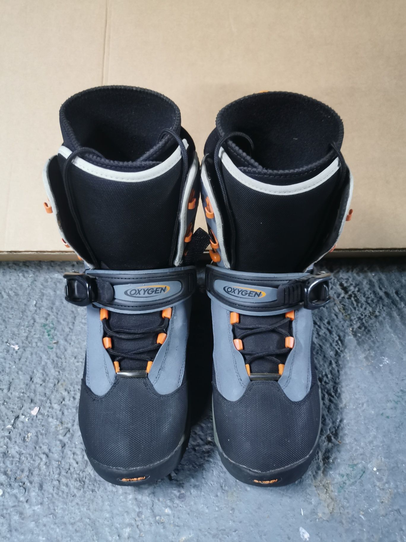 Placă snowboard NIDECKER cu legături și boots OXYGEN