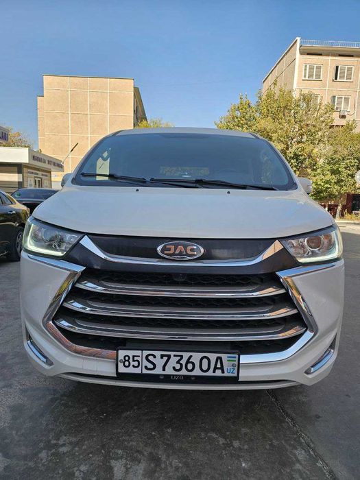 JAC M4 sotiladi Navoiy