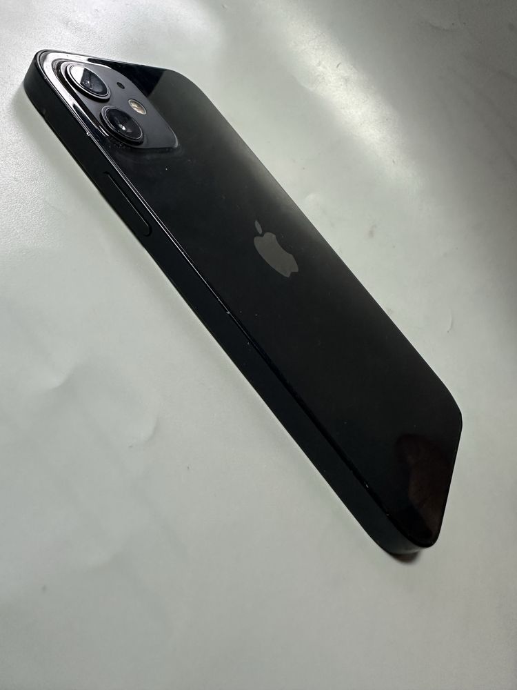 iPhone 12 64gb - отличен