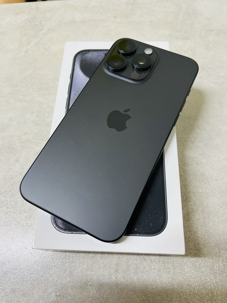iPhone 15 Pro Max 256gb Black емкость 98%