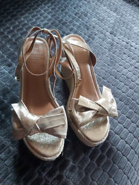 Vand sandale piele  noi