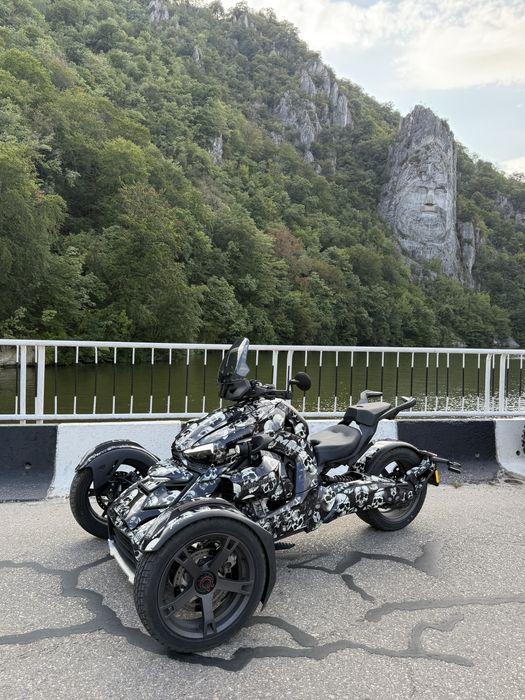 Can am Ryker 900 FUL