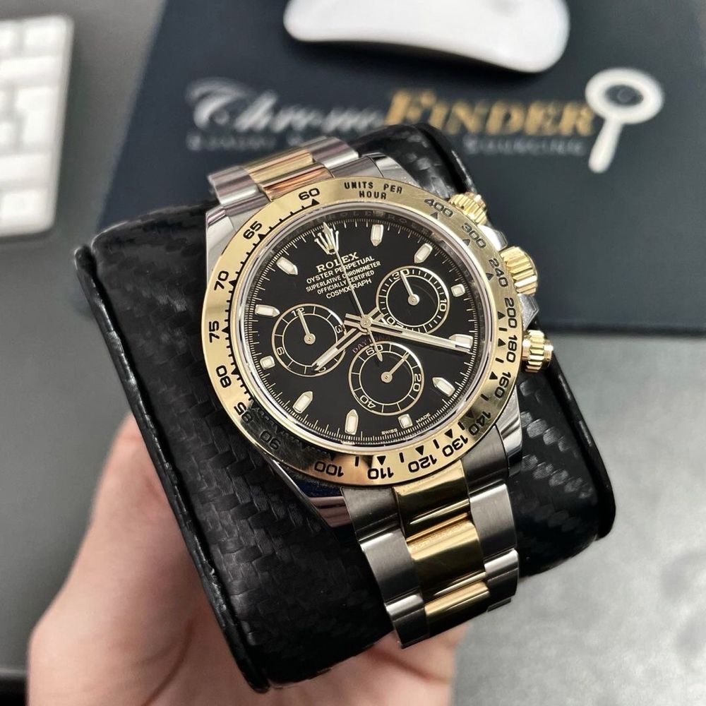 Rolex daytona cosmograph black dial