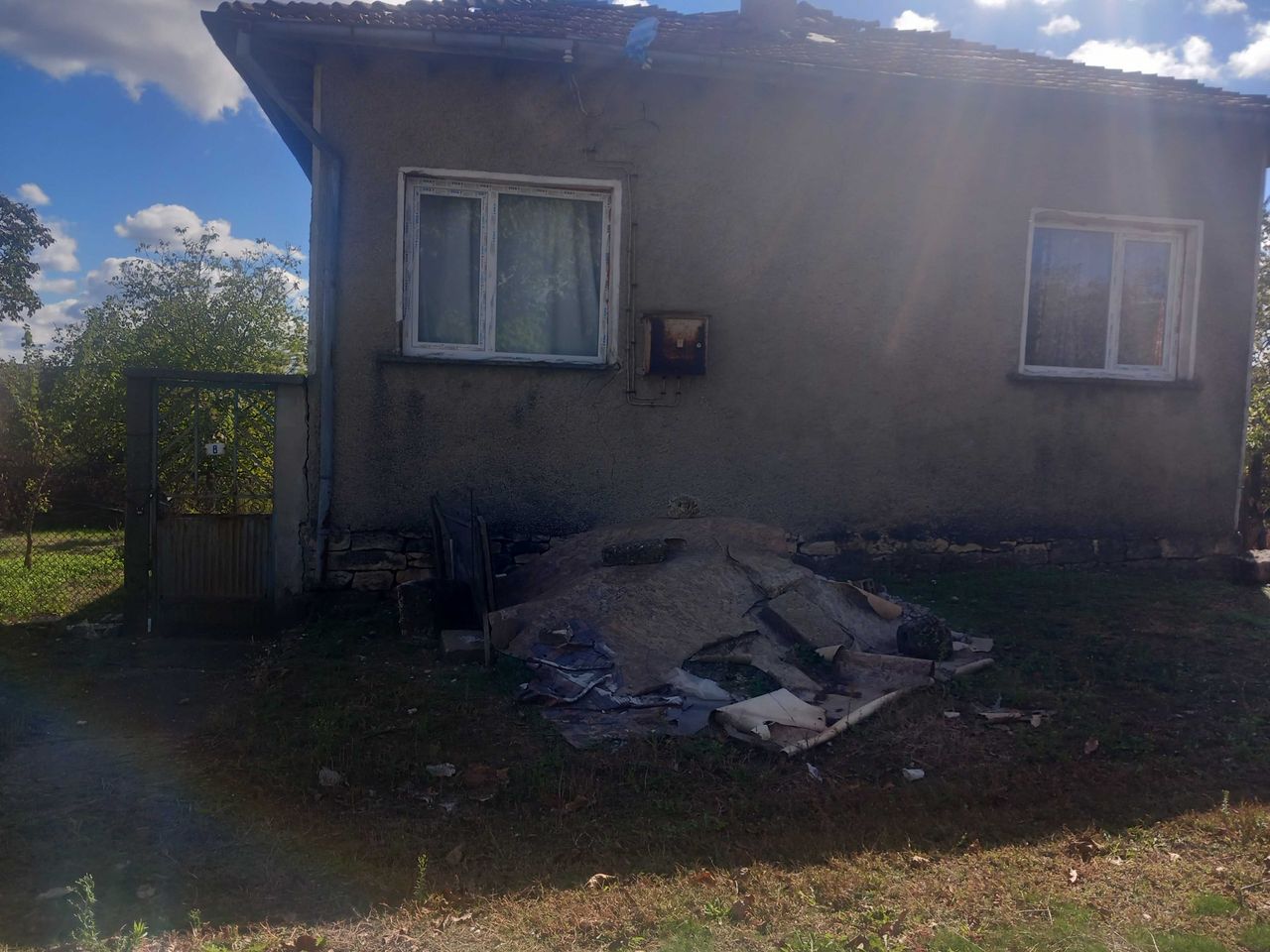 Продава се Къща в с. Ясеновец, Област Разград - 3 кв.м за 11050 €/кв.м - Снимка #4