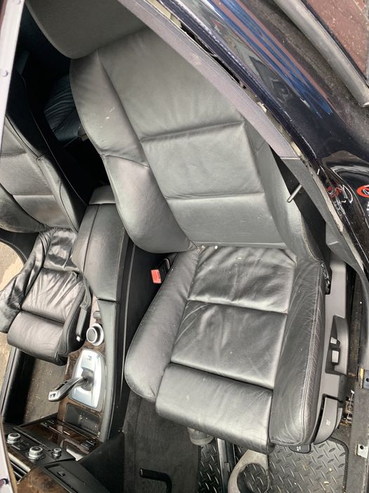 Продаваме бмв е60 525д фейслифт bmw e60 525d на части.