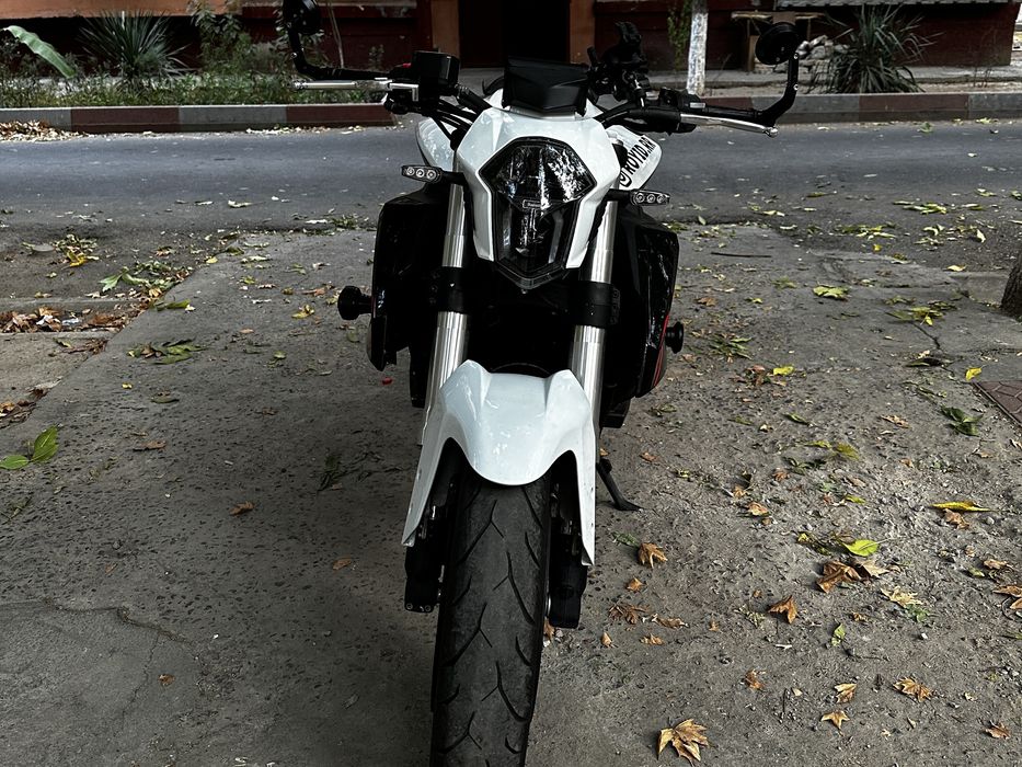 Стрит Мотоцикл Benelli TNT 600i restyling Italy последняя версия