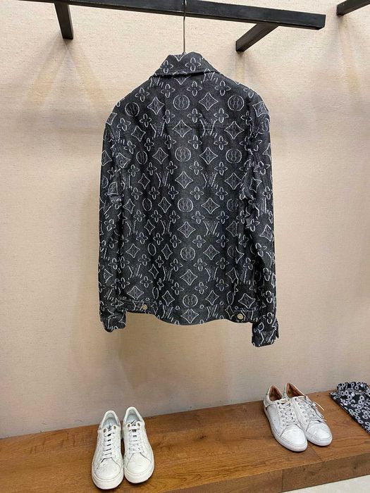 Geaca de blugi Louis Vuitton