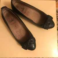 Продам туфли женские, кожаные, 35,5 размер