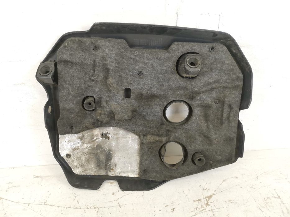 Капак на Двигател Мазда 5 / Mazda 5 2 Оригинален, В Добро Състояние