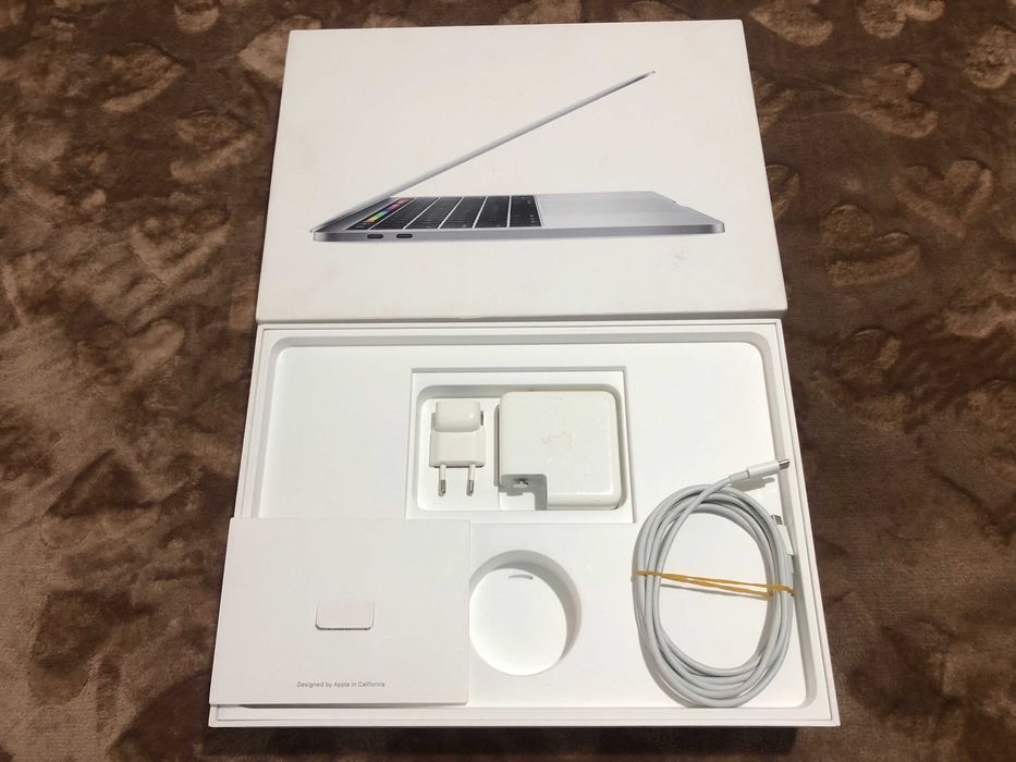 MacBook Pro 13 inch 2019 Retina, 1,4GHz, 8GB,SSD 128GB.LA CUTIE.CA NOU