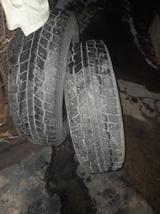 Зима 225/70R16 пара