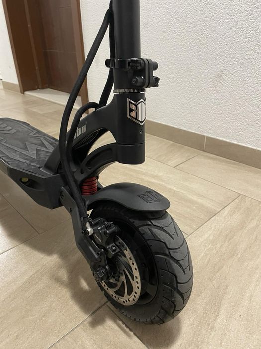 Електрическа тротинетка  Kaabo Mantis 10 Dual Plus -