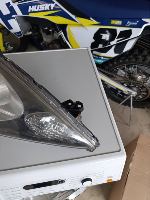 Десен фар за Honda Jazz оригинален