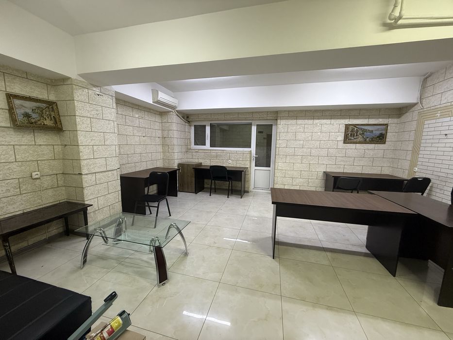 Меблированные Офисы метро Хамза