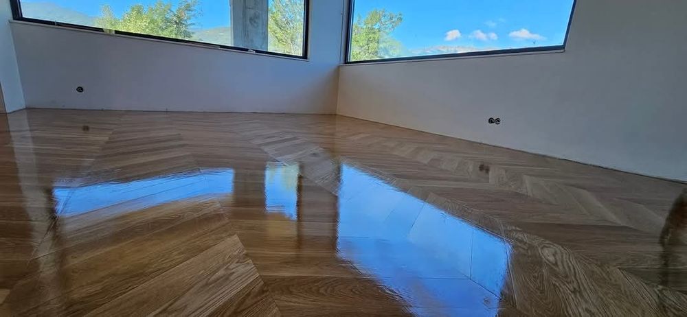 Циклене и Лакиране