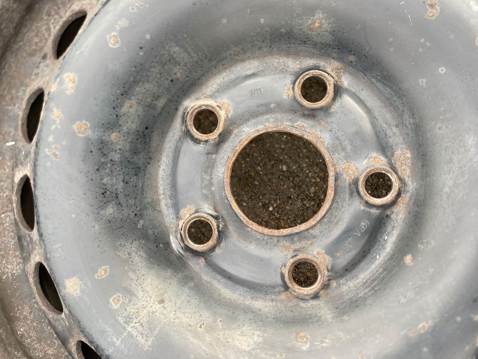 Jante tabla 5x112 vw golf skoda seat audi cu anvelope iarna 195 65 15