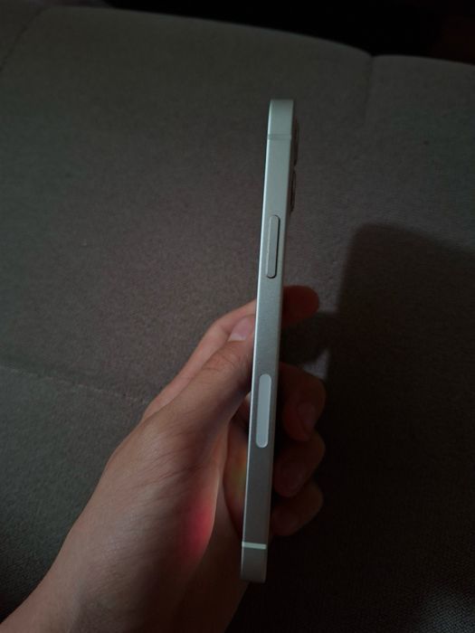 iPhone 12 Айфон 12 в идеальном состоянии