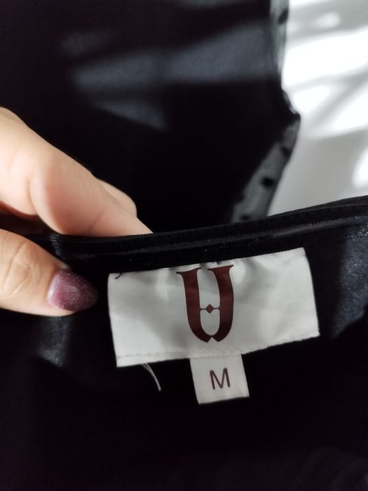 Vând rochiță, mărimea M, purtată 2 ore