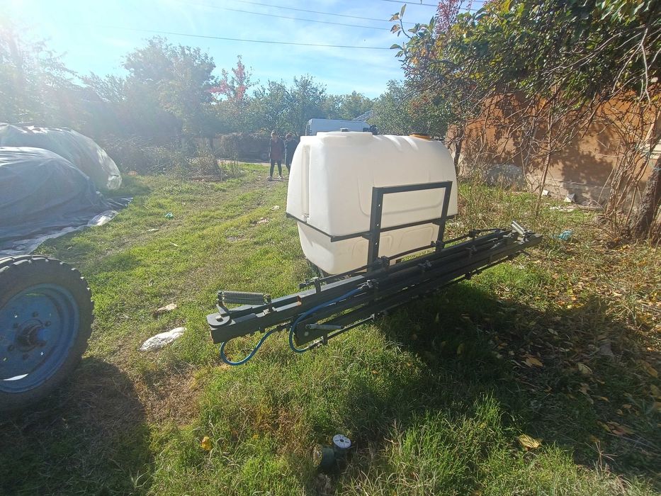 Vând Met Erbicidat 600 L, folosit de două ori.