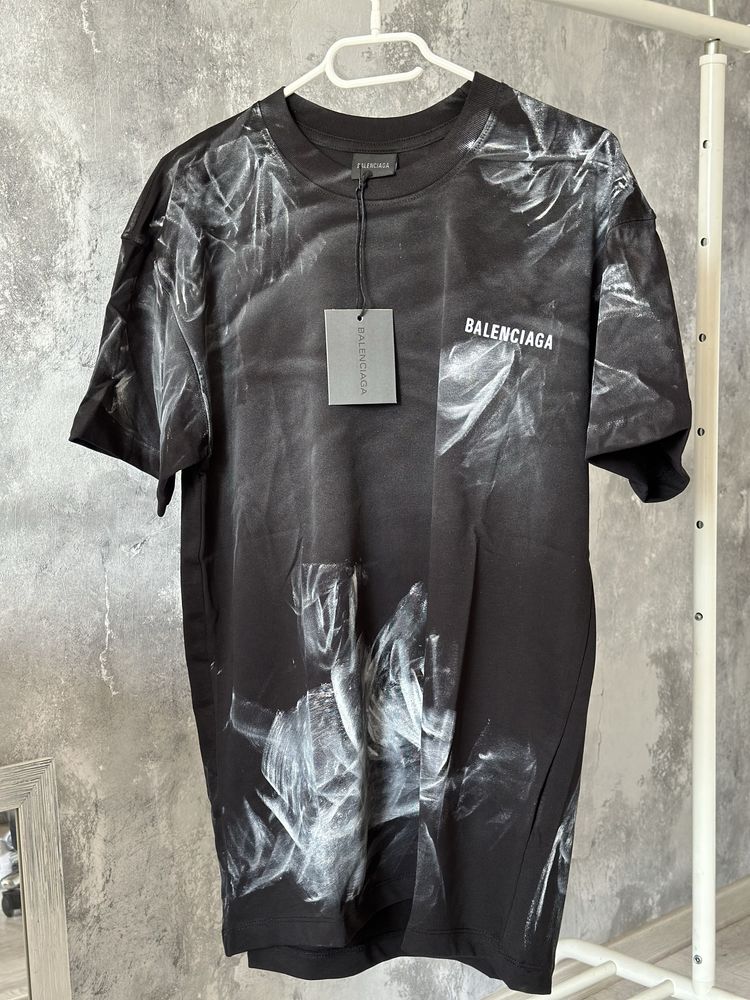 Balenciaga Premium T-Shirt