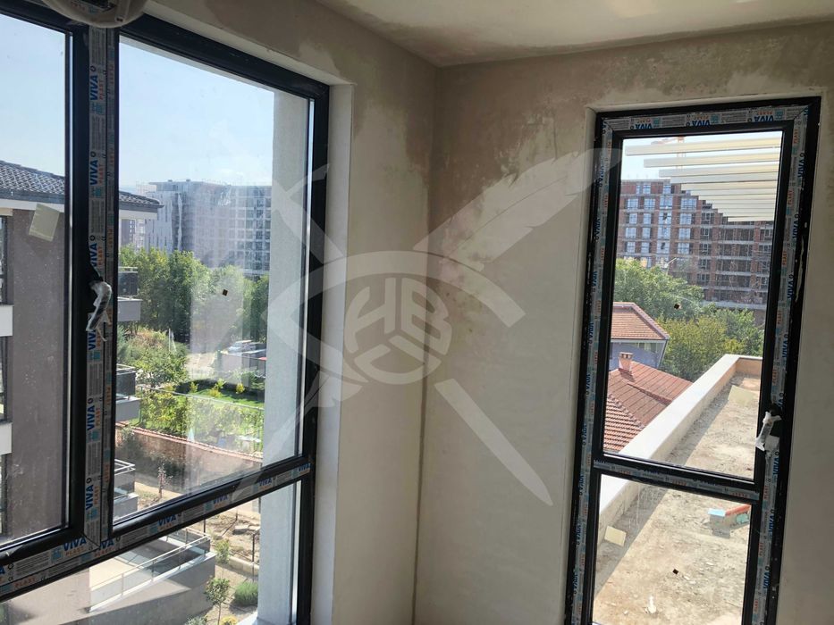 Продава се Двустаен апартамент в Пловдив, Христо Смирненски - 68 кв.м за 1103 €/кв.м - Снимка #1