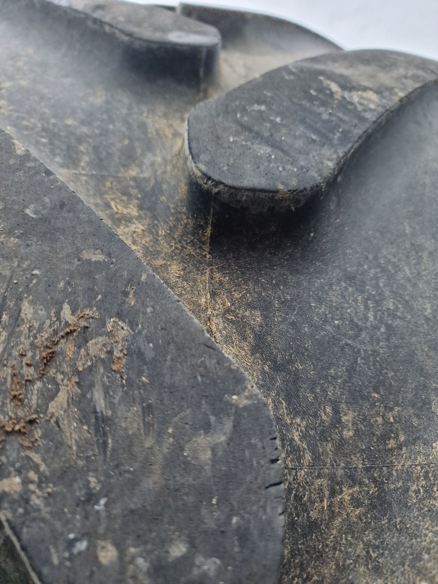 CAUCIUCURI Agri 600/65R34  marca Continental