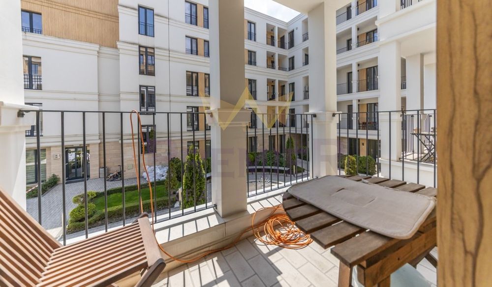 Продава се Тристаен апартамент в Варна, Бриз - 100 кв.м за 2400 €/кв.м - Снимка #4