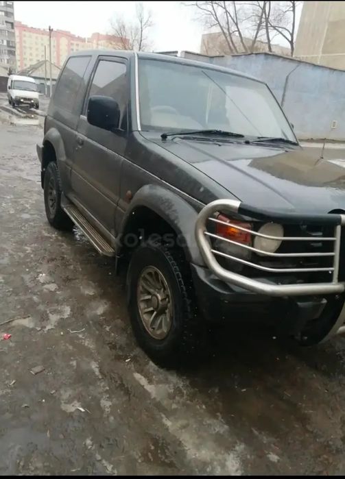 Митсубиси Паджеро 2