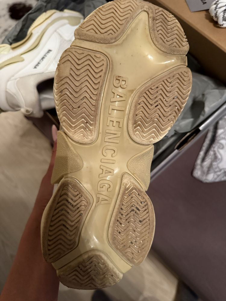 Оригинални Balenciaga triple x