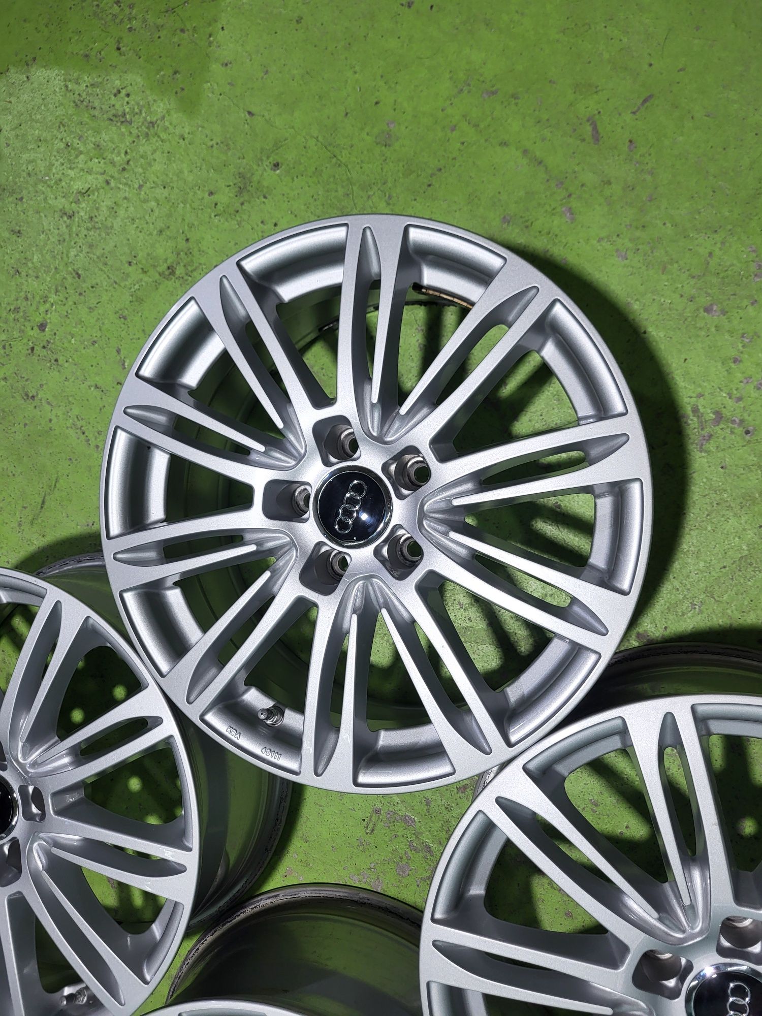 17 5x112 Audi A3 A4 A6 Vw Passat Touran Caddy Skoda 5х112