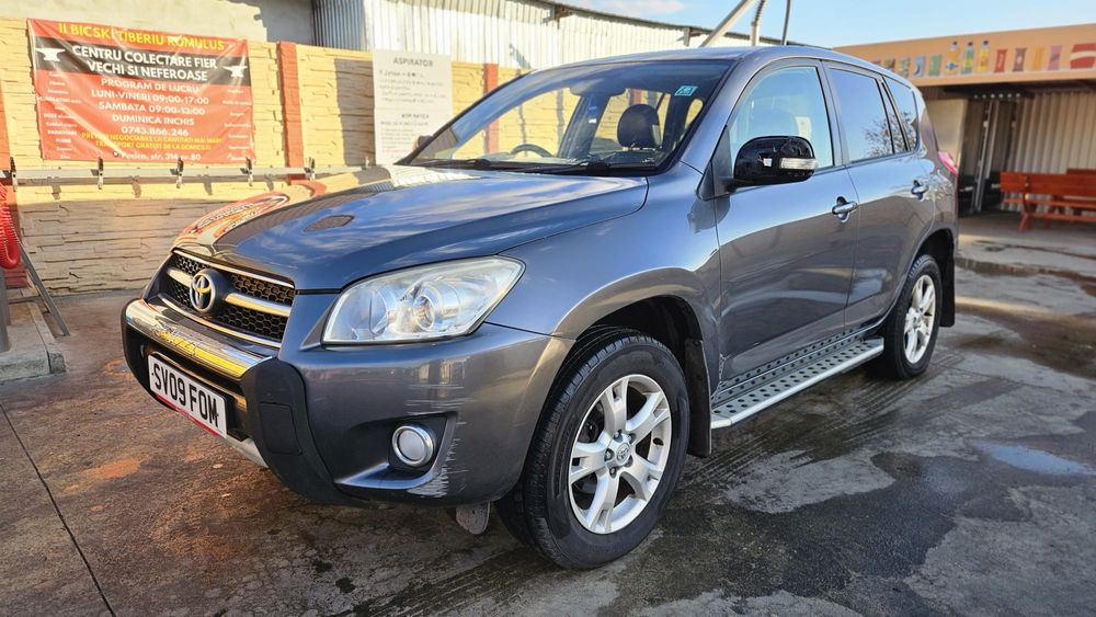 Bara fata toyota rav4 2006-2009