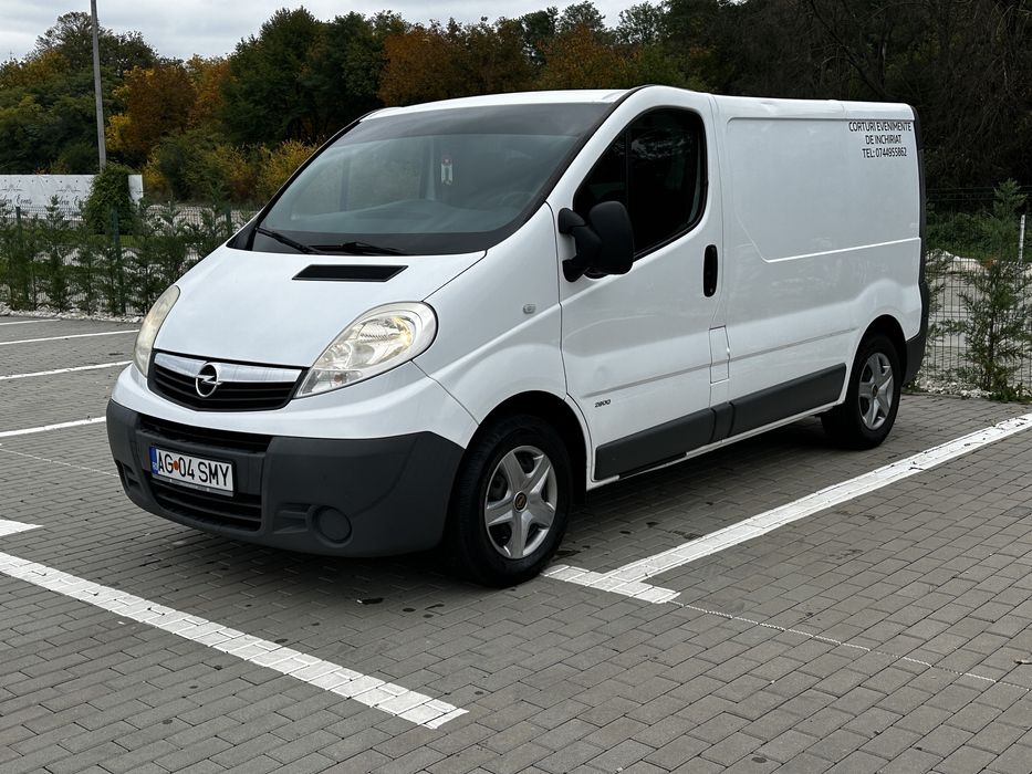 Opel Vivaro 2.0 CDTI 2011