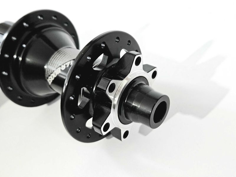 Задна главина LaPierre DR813 32H 12x148mm HG