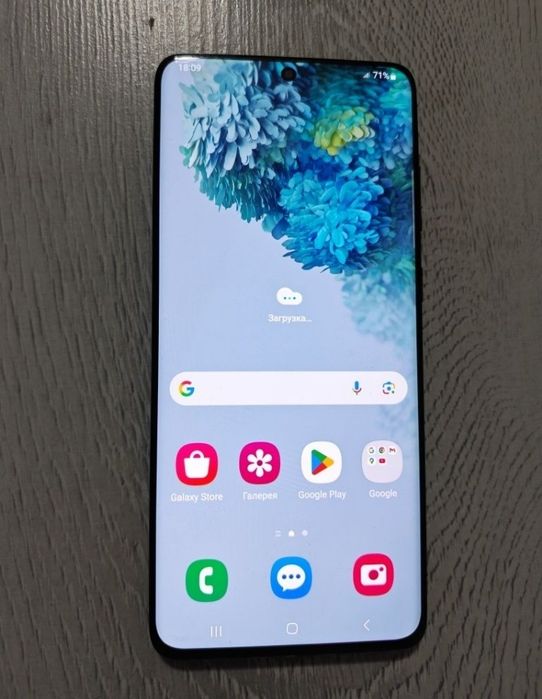 Продам Samsung s20+ 128gb