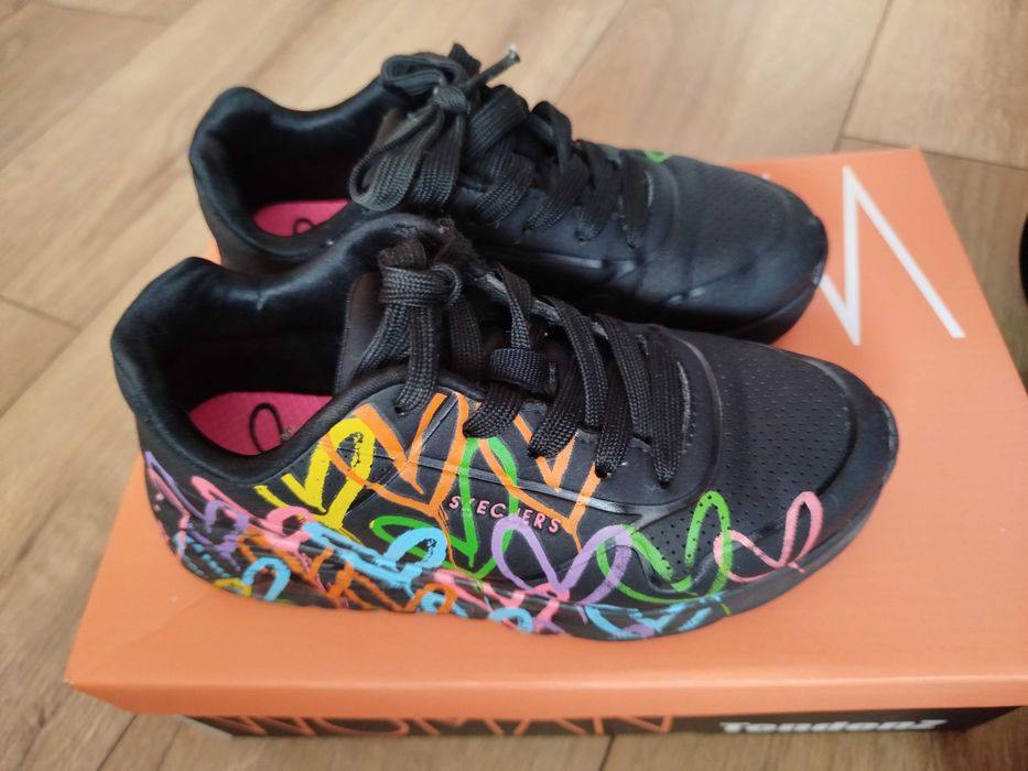 Маратонки Skechers