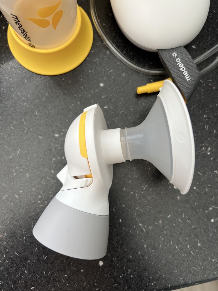 Medela Solo-двуфазна помпа за кърма