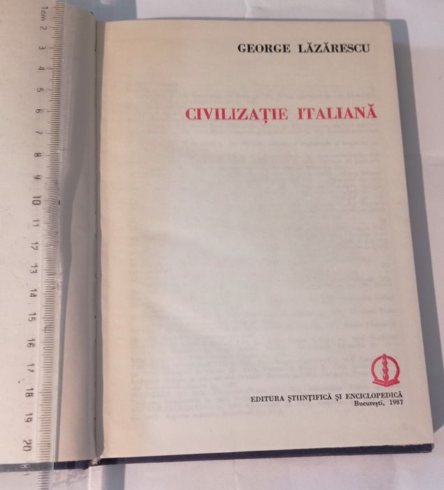 Vând/Schimb patru cărți.