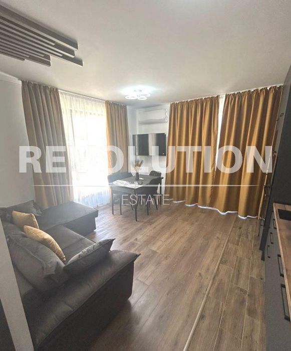 Дава се под наем Тристаен апартамент в Варна, м-т Пчелина - 64 кв.м за 700 € - Снимка #2