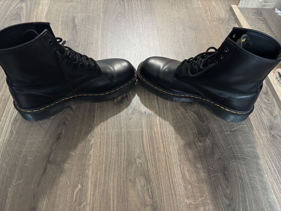 Боти Dr.  Martens