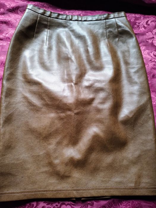 FUSTA din piele naturala.Originala,marca LUISA SPAGNOLI-made in Italy.