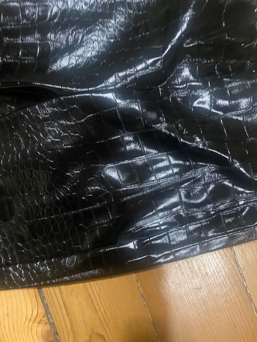 Pinko кожен клин с етикет