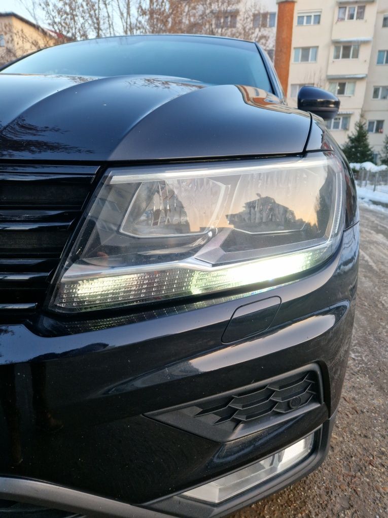 Vand faruri tiguan 2