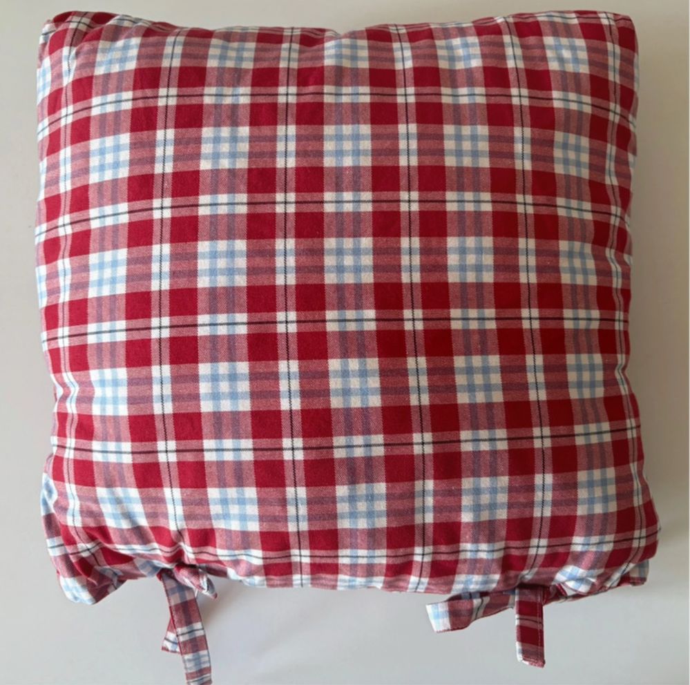Pernă decorativa + față de plapumă 200×210