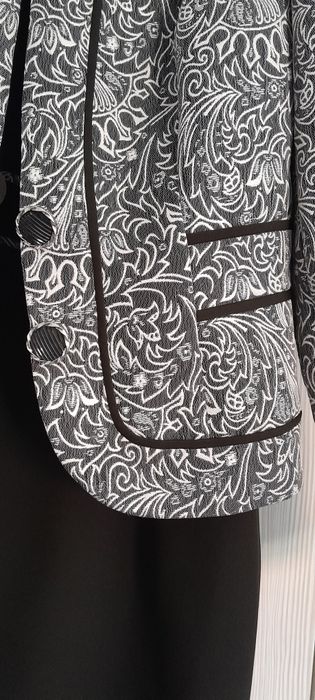 Costum damă marca Viada (rochie + sacou) elegant, NOU, marimea 42