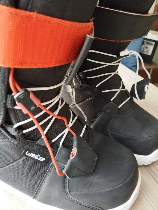 Сноуборд обувки Wedze размер М - цена 68 лв.