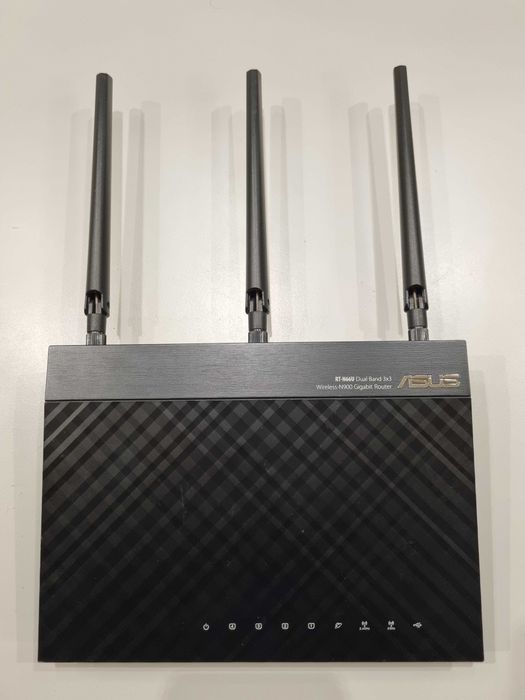 Router Asus RT-N66U
