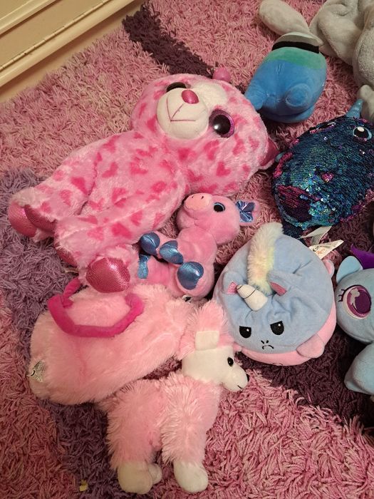 Vând lot de jucării  sau la bucata de pluș