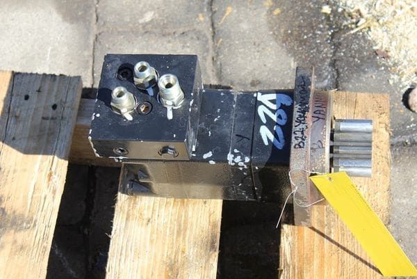 reductor de rotire pentru miniexcavator yanmar b 22