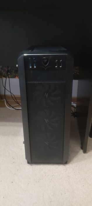 Продаю комп и моник